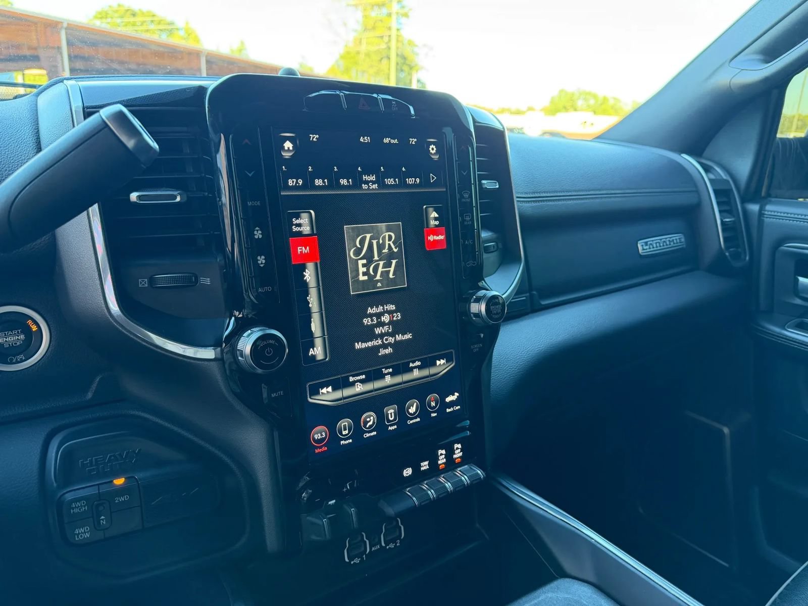 Used 2021 RAM 2500 Laramie w/ Night Edition AWD/4WD image 18