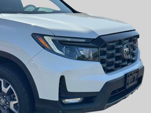 Certified 2022 Honda Passport TrailSport image 7