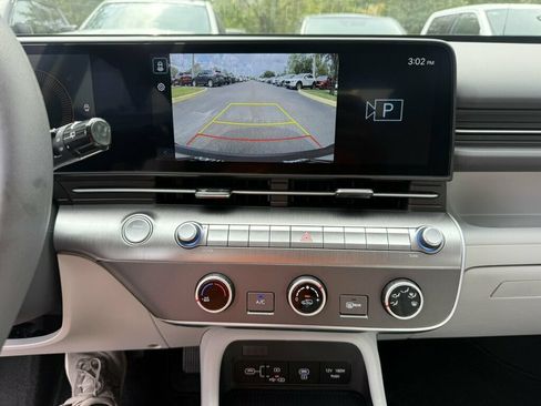 Used 2026 Hyundai Kona SE FWD image 6