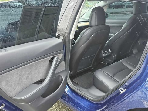 Used 2018 Tesla Model 3 Long Range image 15