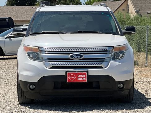 Used 2013 Ford Explorer XLT FWD image 11