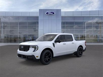 New 2025 Ford Maverick Lariat w/ Black Appearance Package