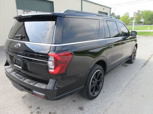 Used 2022 Ford Expedition Max Limited AWD/4WD image 6