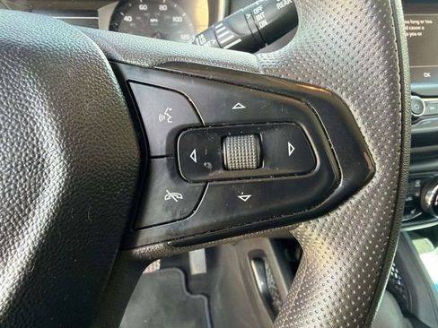 Used 2022 Chevrolet TrailBlazer LT FWD image 28