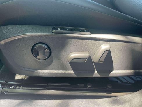 Used 2022 Volkswagen ID.4 Pro S AWD/4WD image 18