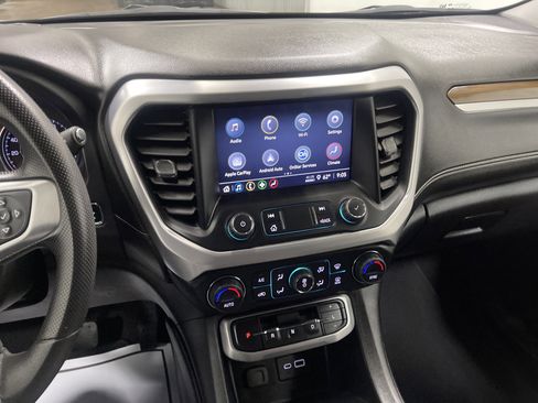 Used 2023 GMC Acadia SLE w/ Driver Convenience Package image 29