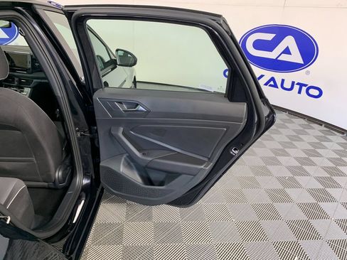 Used 2025 Volkswagen Jetta Sport FWD image 33