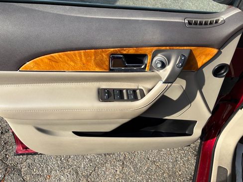 Used 2013 Lincoln MKX AWD image 11