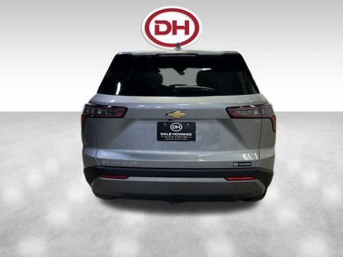 Used 2025 Chevrolet Equinox LT image 9