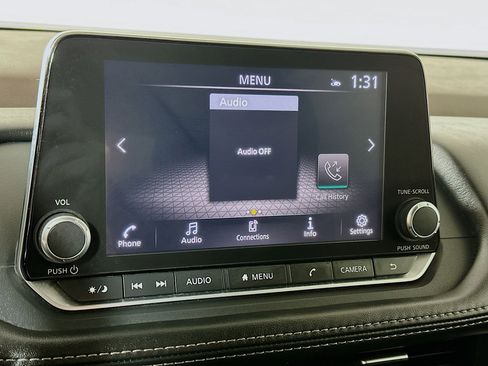 Used 2023 Nissan Rogue SV image 14