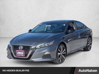 Used 2022 Nissan Altima 2.5 SR