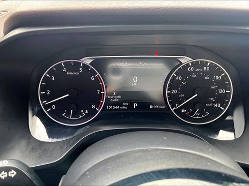 Used 2021 Nissan Rogue SV AWD/4WD image 20
