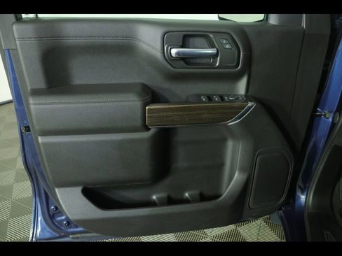 Used 2021 Chevrolet Silverado 1500 LT image 23
