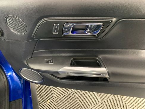 Used 2017 Ford Mustang GT Premium w/ GT Performance Package RWD image 30