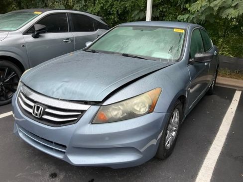 Used 2011 Honda Accord LX-P image 9