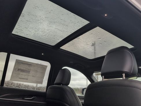 New 2025 Jeep Grand Cherokee Limited image 15