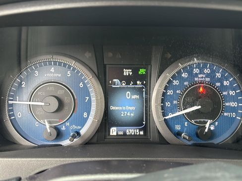 Used 2018 Toyota Sienna XLE Premium w/ Carpet Mat Package AWD/4WD image 3