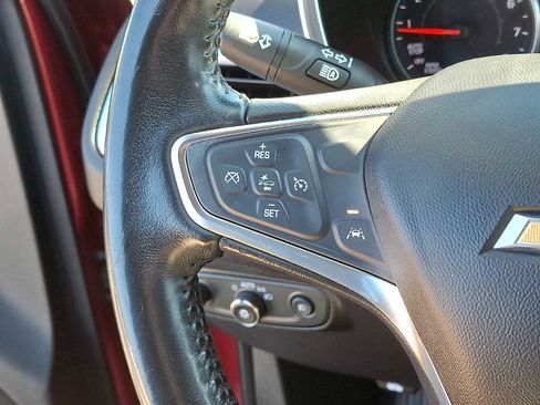 Used 2020 Chevrolet Equinox LT image 20