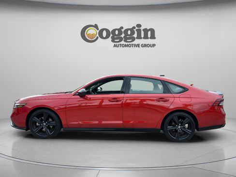 Certified 2024 Honda Accord Sport image 3