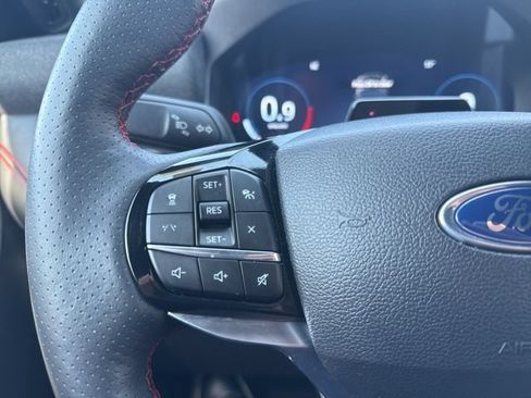 Certified 2025 Ford Explorer ST-Line AWD/4WD image 19