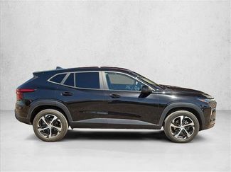 Used 2024 Chevrolet Trax RS w/ Driver Confidence Package FWD video 4
