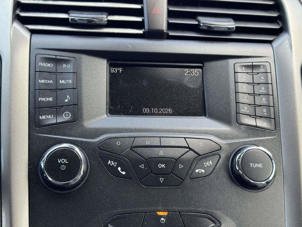 Used 2019 Ford Fusion S FWD image 4