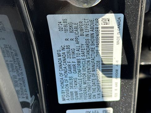 Used 2024 Honda Civic LX image 32