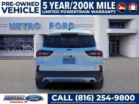 Used 2023 Ford Escape Active w/ Cold Weather Package FWD image 5