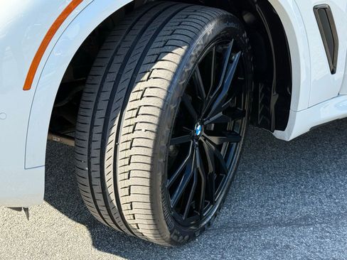 Certified 2023 BMW X5 xDrive40i w/ M Sport Package image 19