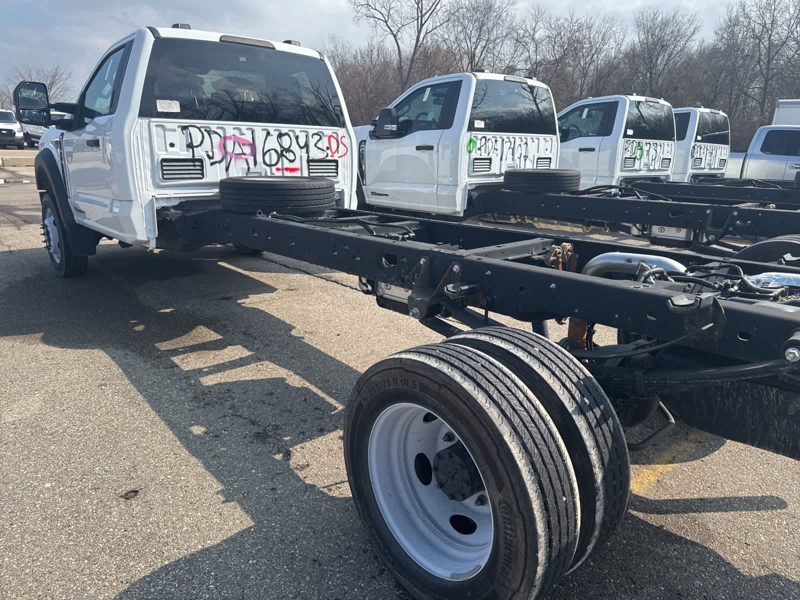 Used 2023 Ford F450 XLT w/ XLT Value Package RWD image 23