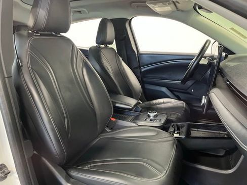 Used 2022 Ford Mustang Mach-E Premium RWD image 10