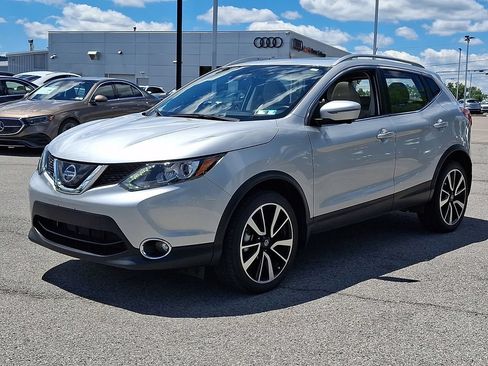 Used 2018 Nissan Rogue Sport SL w/ SL Premium Package AWD/4WD image 6