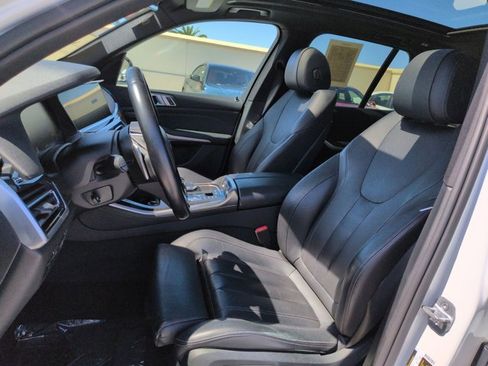 Used 2019 BMW X5 xDrive40i w/ Convenience Package AWD/4WD image 17