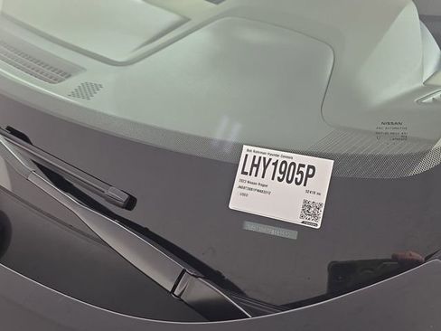 Used 2023 Nissan Rogue SV image 48