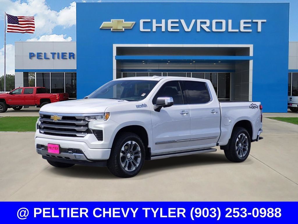 Used 2023 Chevrolet Silverado 1500 High Country w/ Z71 Off-Road Package AWD/4WD image 3