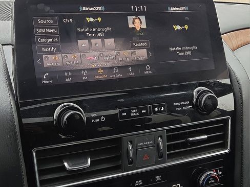 Used 2024 Nissan Armada SL image 30