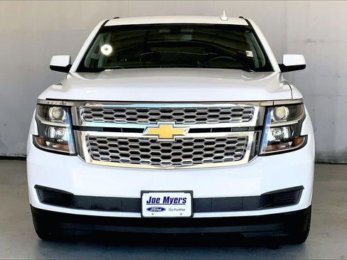 Used 2019 Chevrolet Suburban LS image 1