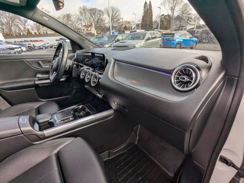 Used 2021 Mercedes-Benz GLA 250 4MATIC image 25