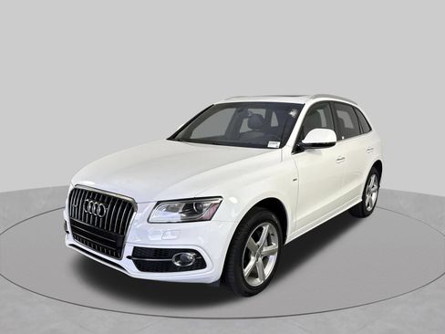 Used 2017 Audi Q5 2.0T Premium Plus w/ Technology Package AWD/4WD image 24