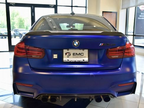 Used 2018 BMW M3 CS w/ Executive Package RWD image 5