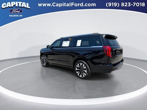 Certified 2025 Ford Expedition Max Platinum w/ Driver's Package image 6