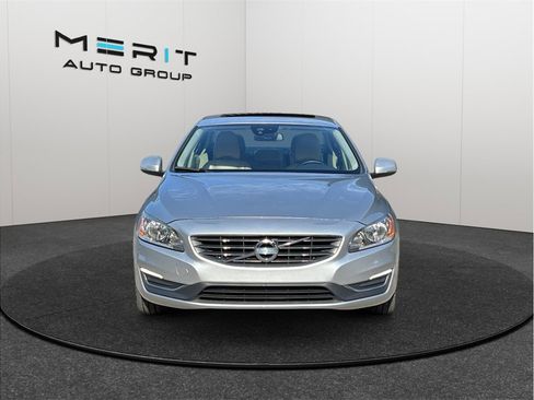 Used 2014 Volvo S60 T5 image 3