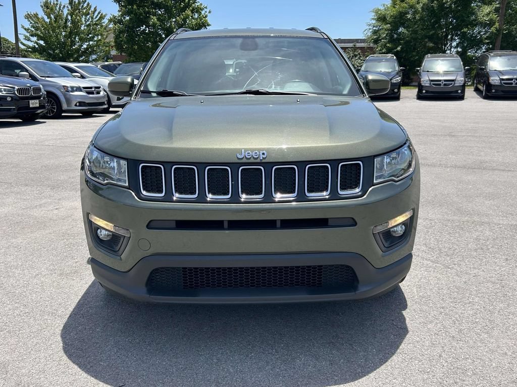 Used 2018 Jeep Compass Latitude FWD image 8