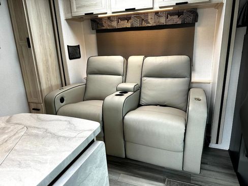 Used 2023 Ford E-450 and Econoline 450 Super Duty w/ Motorhome Prep Package image 14