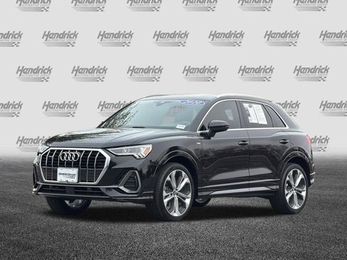 Used 2020 Audi Q3 2.0T Prestige w/ Prestige Package image 9