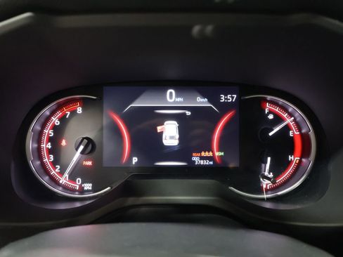 Used 2024 Toyota RAV4 Adventure image 39