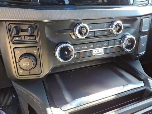 New 2026 Ford F350 Platinum w/ FX4 Off-Road Package image 23