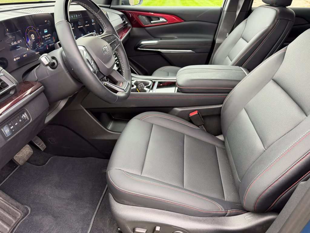 Used 2026 Chevrolet Traverse Z71 w/ Enhanced Driving Package AWD/4WD image 9