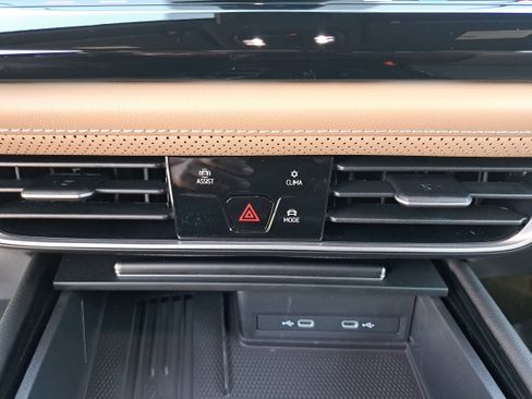 New 2026 Volkswagen Atlas Cross Sport SE FWD image 20