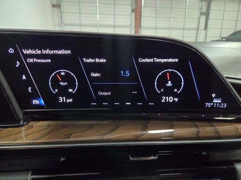 Used 2023 Cadillac Escalade ESV Sport Platinum w/ LPO, ONYX Package image 64